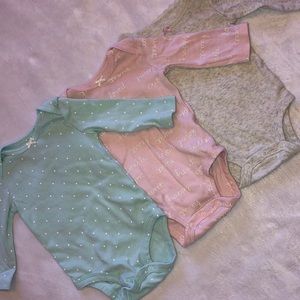 🏵4/$25🏵 Lot Carters Infant Girl  Onesies